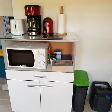 Dora Apartment *